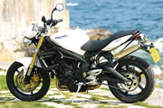 TRIUMPH STREET TRIPLE