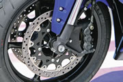 YAMAHA YZF-R1