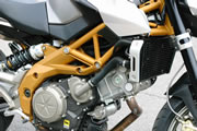 SL 750 SHIVER