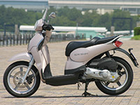 AvA XJxI 200