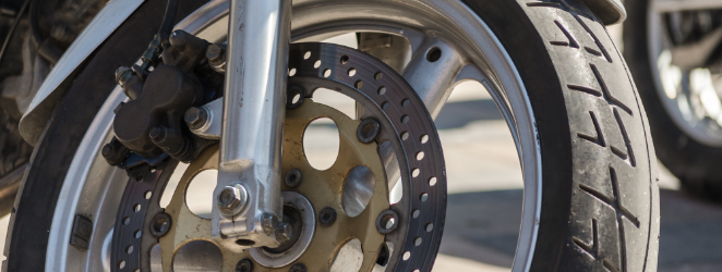 バイク タイヤの皮むきとは 具体的な方法を解説 バイクライフをより楽しくさせる グーバイクマガジン