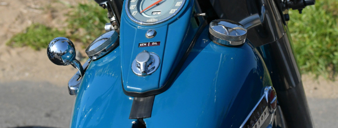 バイクのタンクを錆びから守る 錆び取りとコーティングの手順 バイクライフをより楽しくさせる グーバイクマガジン バイクのタンクを錆びから守る 錆び取りとコーティングの手順 バイクライフをより楽しくさせる グーバイクマガジン
